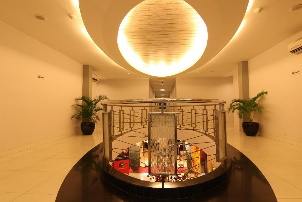 My Hotel Jakarta Extérieur photo