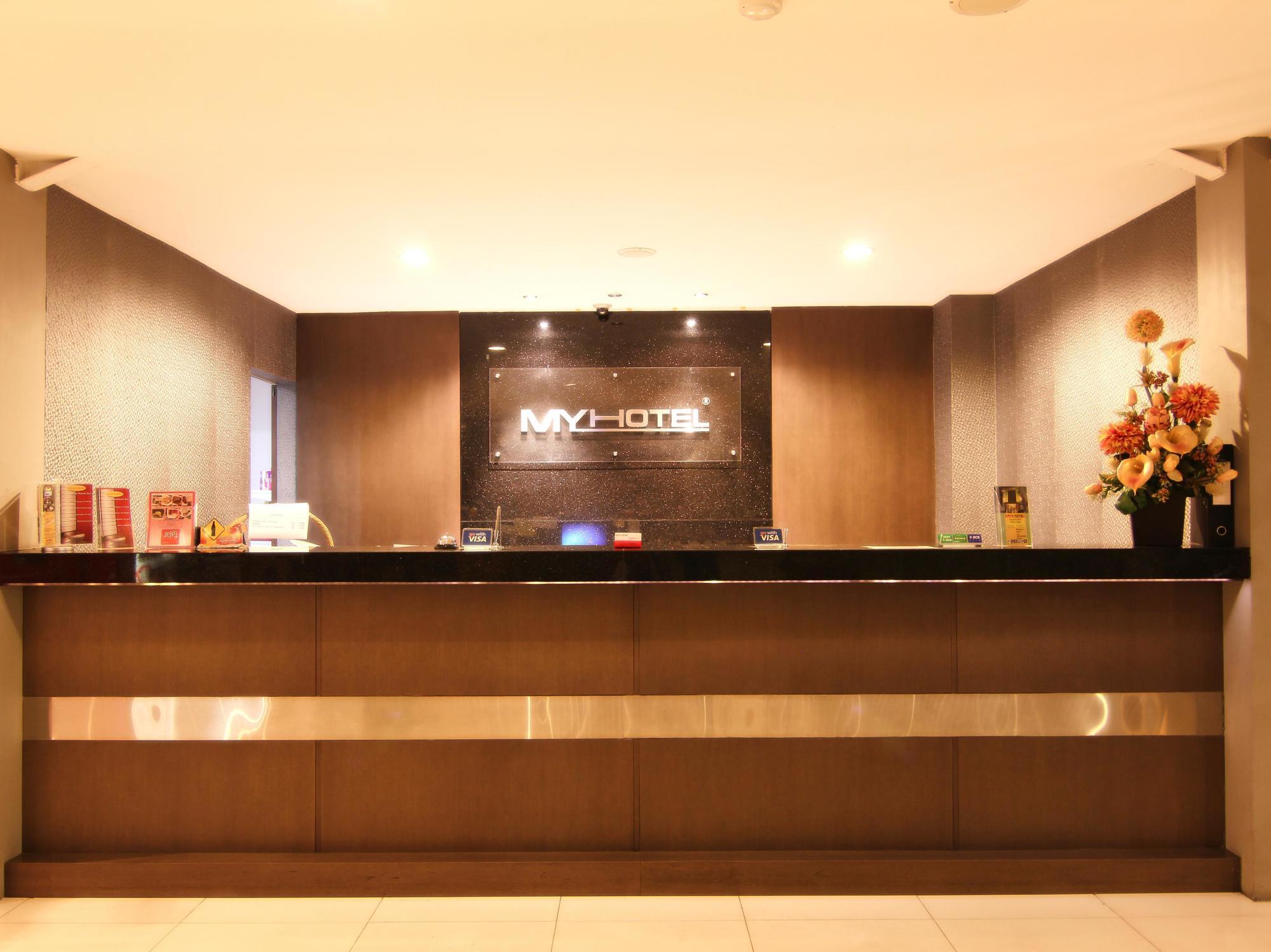 My Hotel Jakarta Extérieur photo
