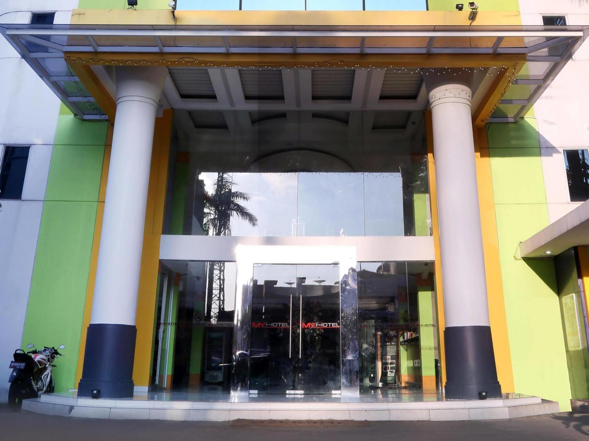 My Hotel Jakarta Extérieur photo